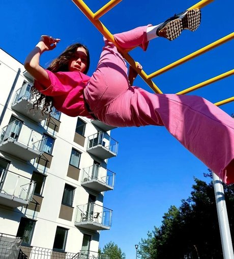 Stefania Deriabina art pornstar gallery