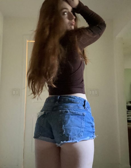 Thqtty pornstar adult archive