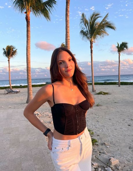 Jackie Aron star hot photo