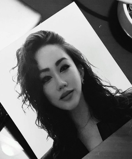 natural tits onlyfans sexy nude photo