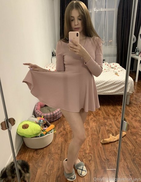 blonde young onlyfans free nude img