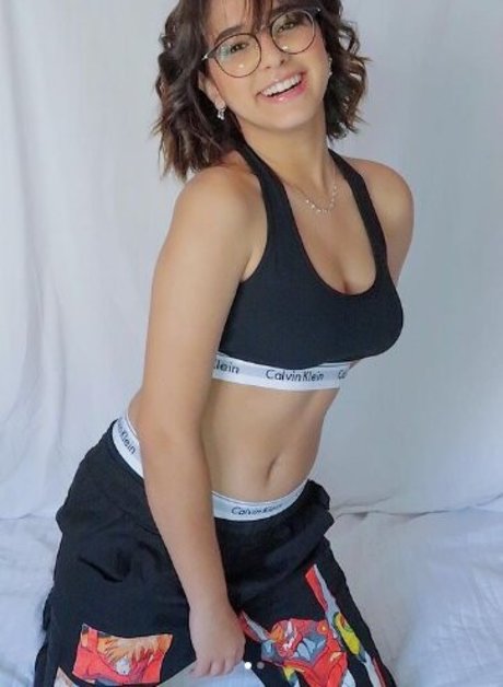 Bibivitona sexy actress photo