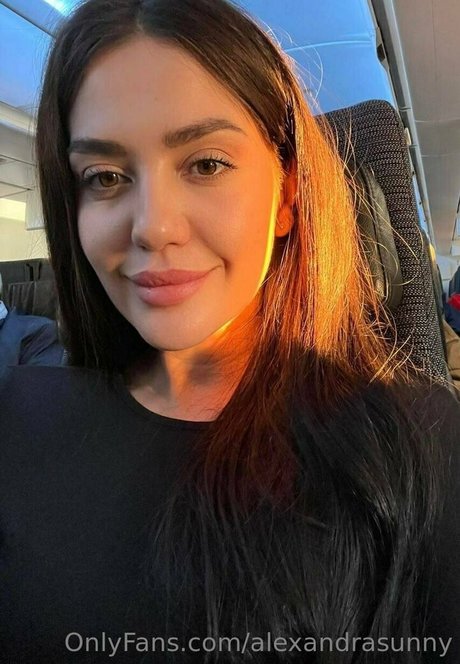 alexandrasunny nice model image