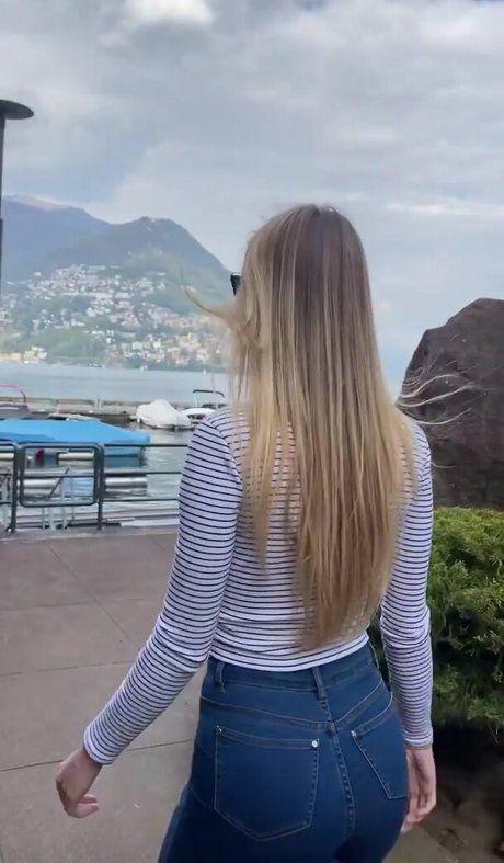 Maria Arreghini model porn picture