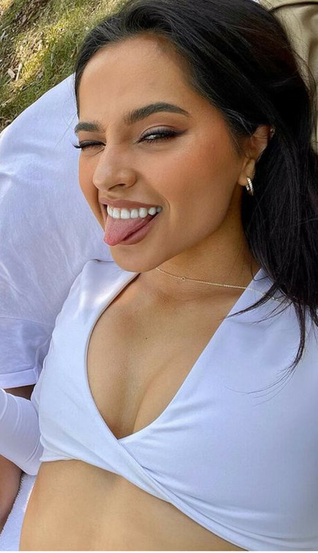 Becky G star naked pictures