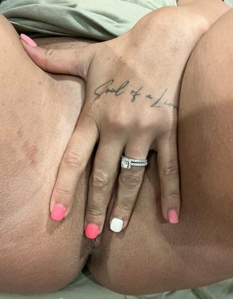 Becky G sexy actress gallery