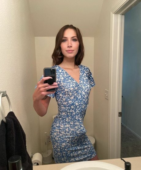 Allie Lilac pornstar nice pictures