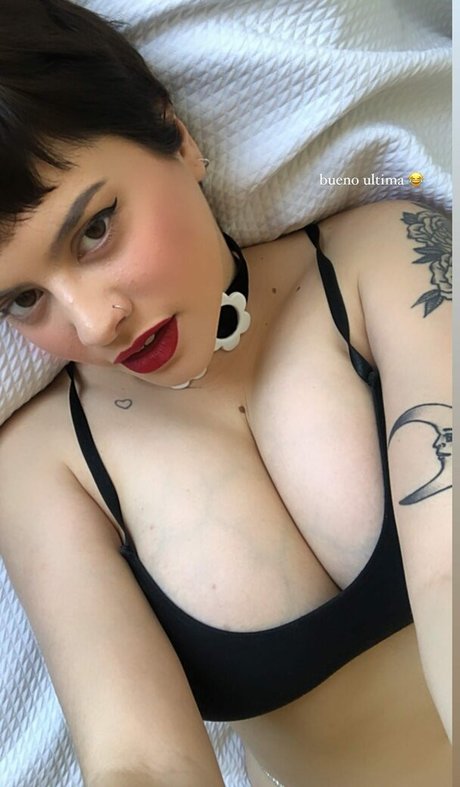 Moonvvenus pornstar xxx image