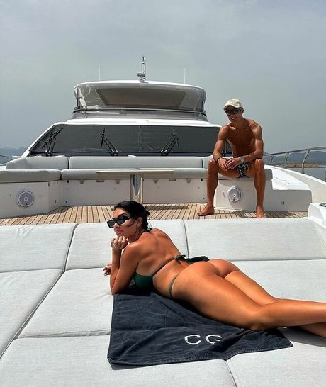 Georgina Rodriguez star nude image