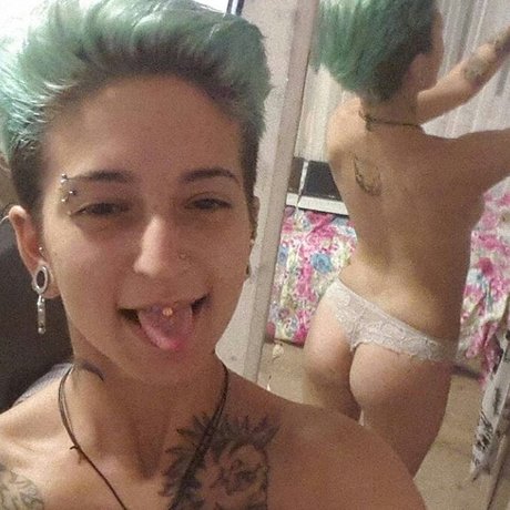 Yagmur Simsek_ porn actress images