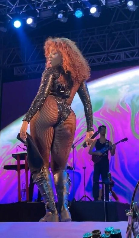 huge tits onlyfans free img