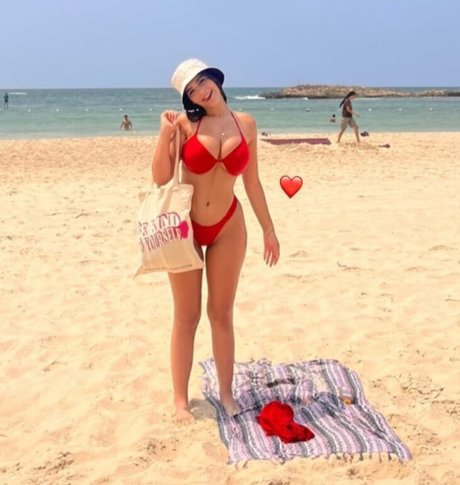 Aviya Danino free pornstar pictures