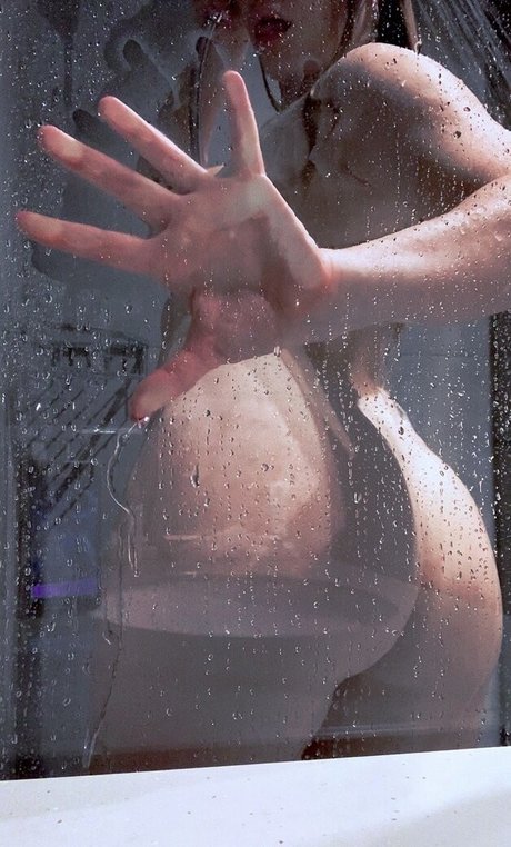 YuStef model nude gallery