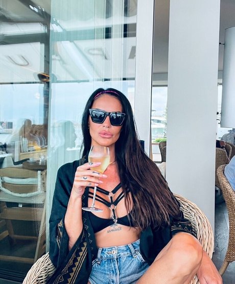 Antonella Mosetti Profile pic