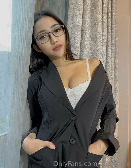 abgjennie model adult galleries