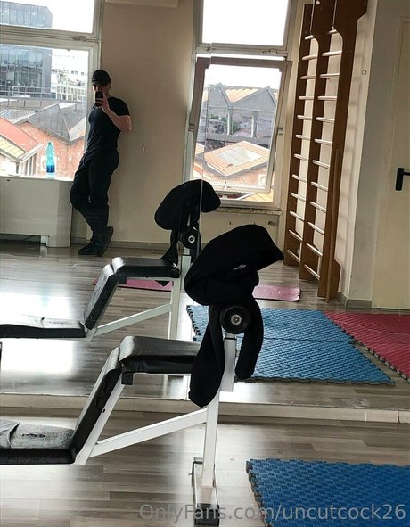 uncutcock26 pornographic model images