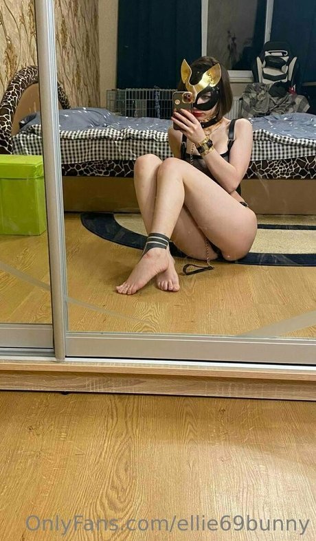 Ellie69bunny best star image