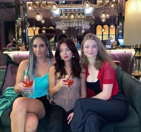 Thomasin Mckenzie star beautiful archive