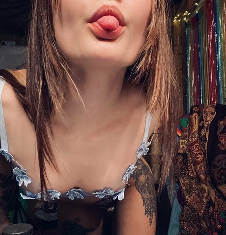 lilbird 777 hd pornstar pictures