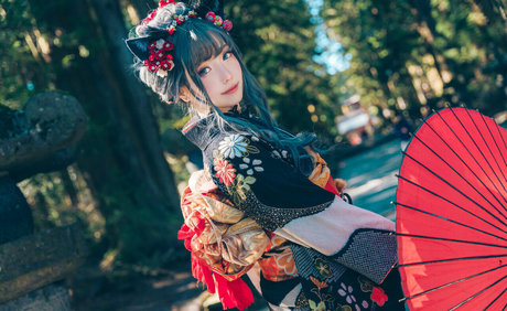 eeelyeee art actress galleries