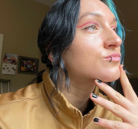 Kris Statlander star nice picture