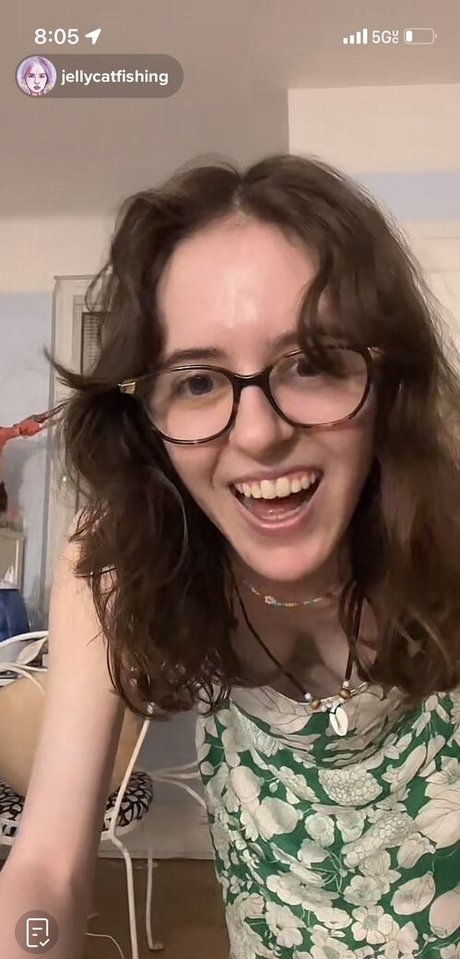 Jellycatfishing Profile pic