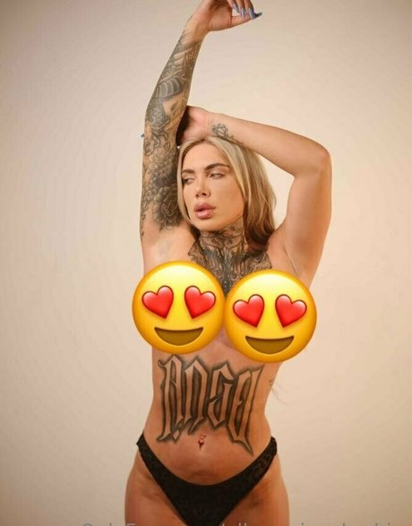 Christina Savoyy pornographic model photo