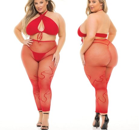 lesbian anal onlyfans art nude archive