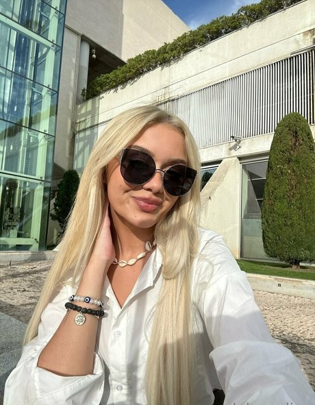 gwendolynceline pornstar hot img