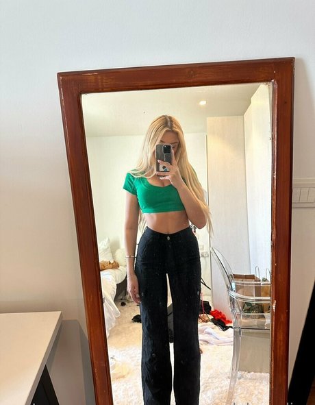 gwendolynceline pornstar art image