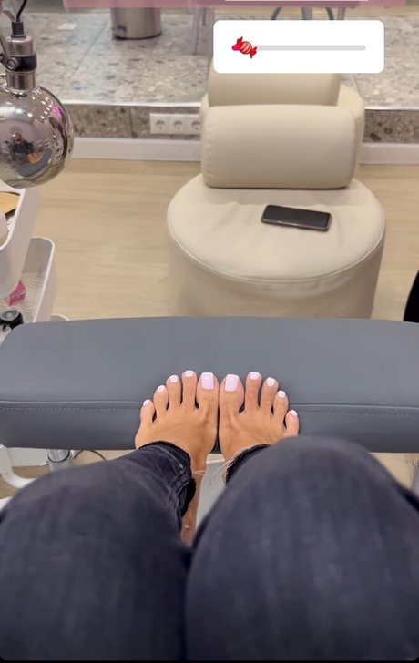 Alina Lobacheva naked actress image