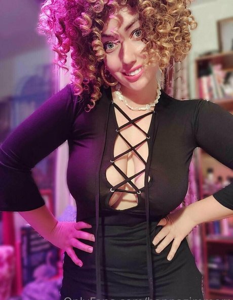 hannazimmerr naked star pic