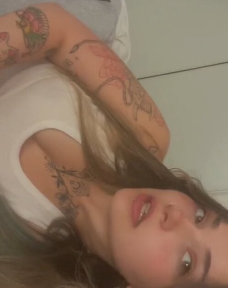 ravid azar pornstar perfect pictures