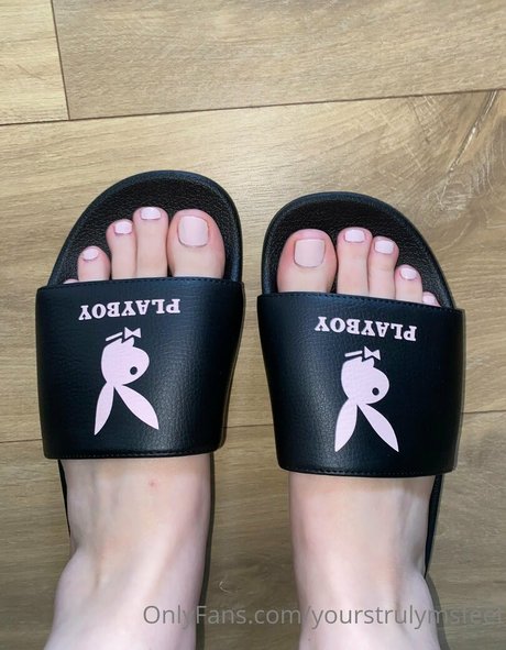 beautiful babe onlyfans art xxx photos