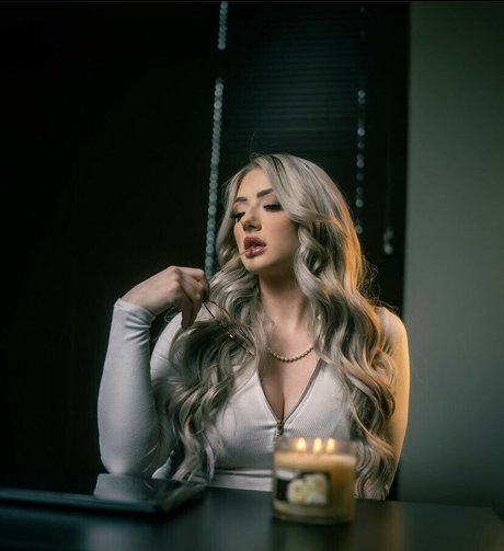 Miranda Cohen nudes star pic