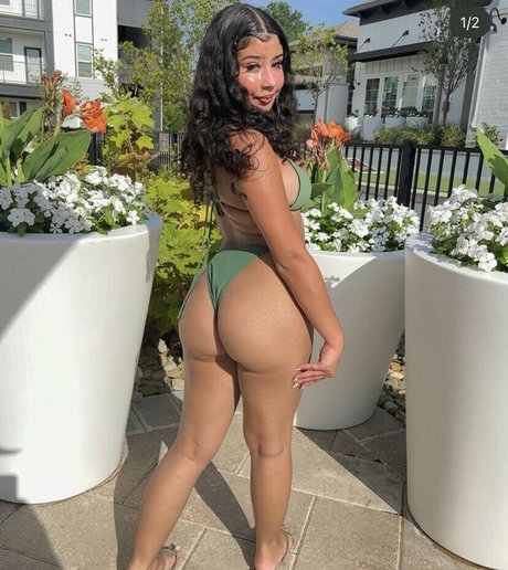 foreign kattt nude model pics