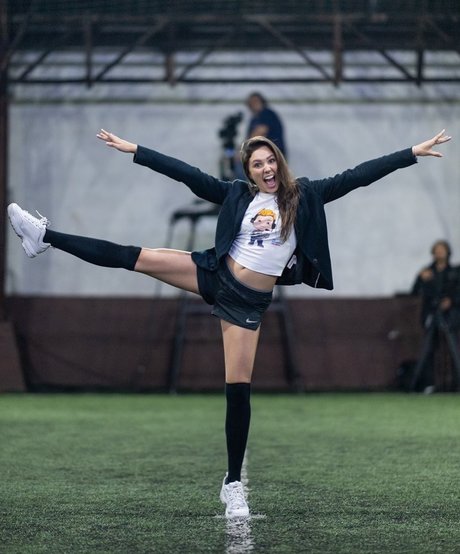 CamilotaXP high quality actress galleries