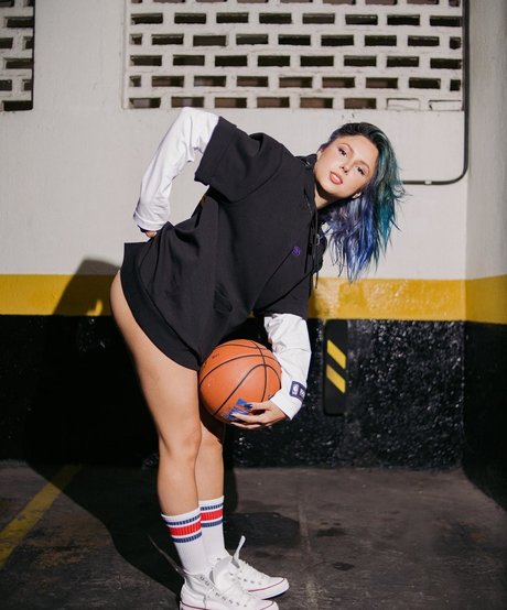 CamilotaXP porn star images