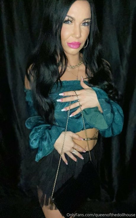 queenofthedollhouse perfect star photo