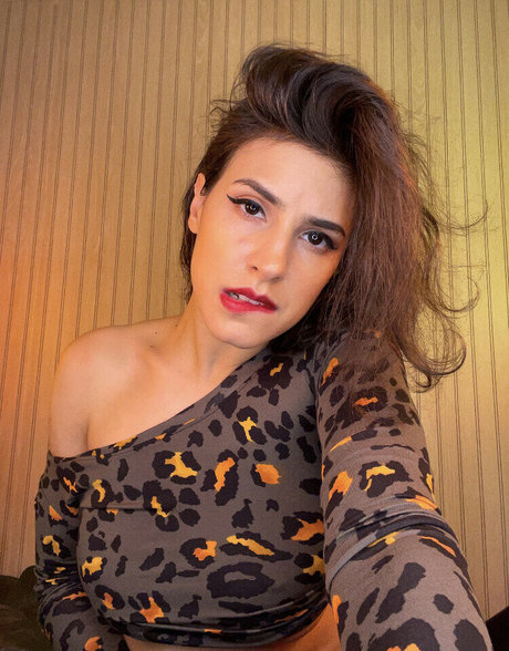 Irma La Dulce ASMR porn model pictures