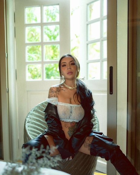 kimmyxxzzz model high quality pic