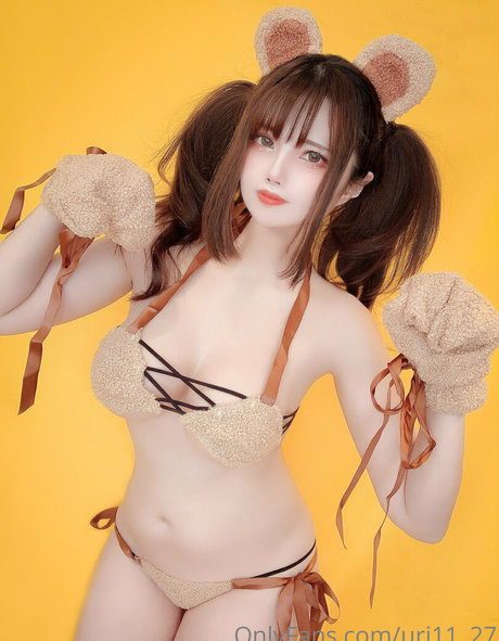 Uri11 27 pornstar adult pics