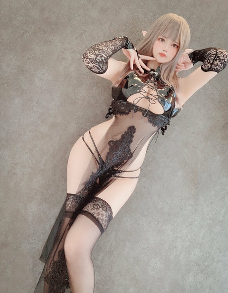 thick milf onlyfans pornographic photo