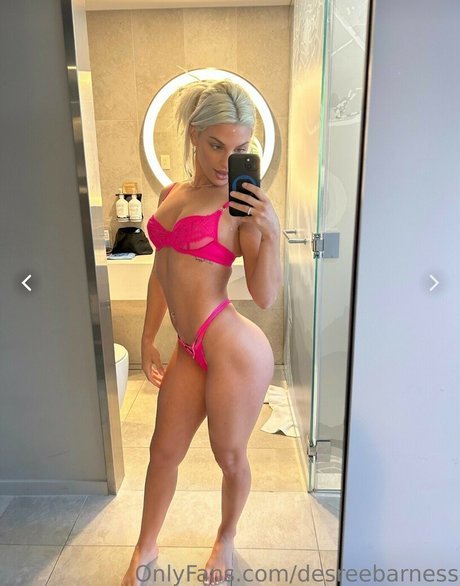 Desree Barnes star gallery