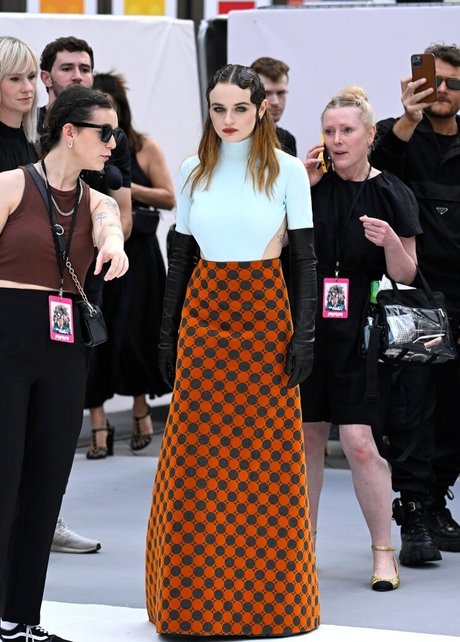 Joey King star xxx pictures