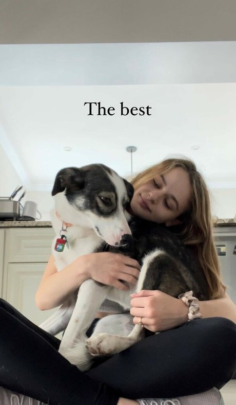 Joey King Profile pic