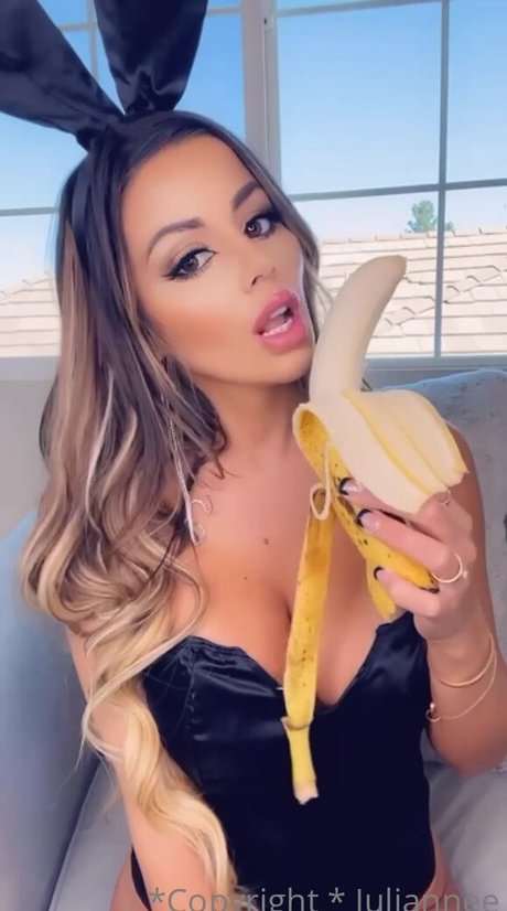 Juli annee model hd galleries