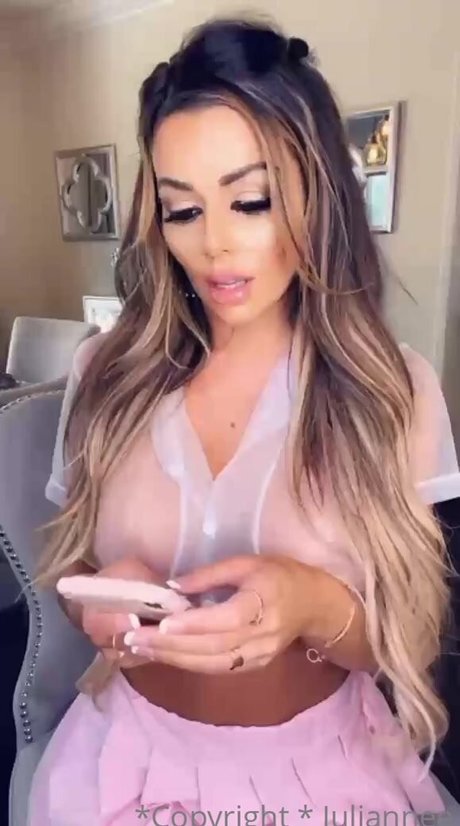 Juli annee star pretty image