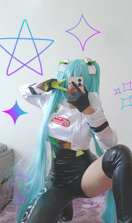 Yuusachii model perfect images