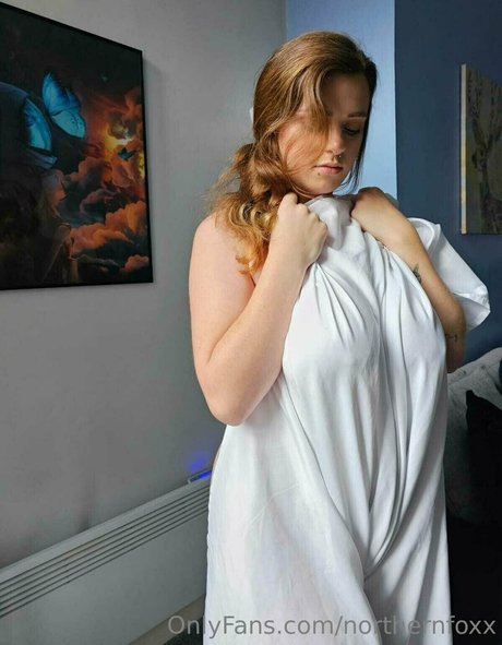 northernfoxx perfect actress picture